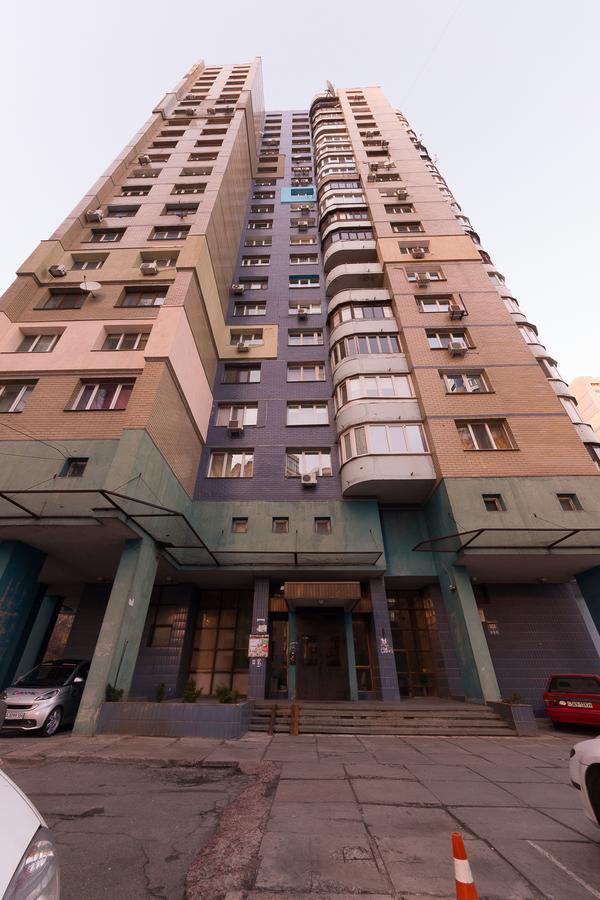 Dikat Hostel Kyiv Exterior photo