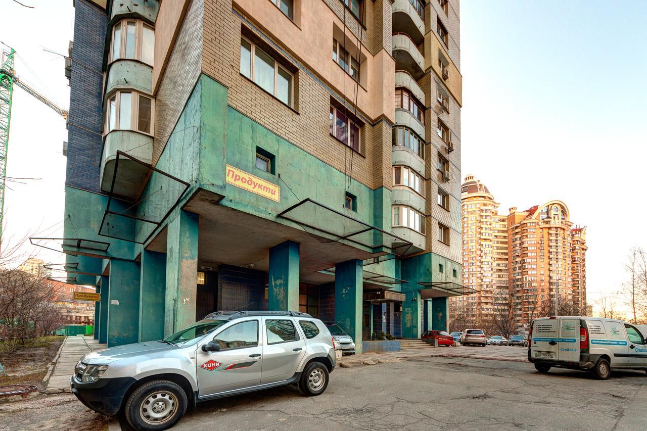 Dikat Hostel Kyiv Exterior photo